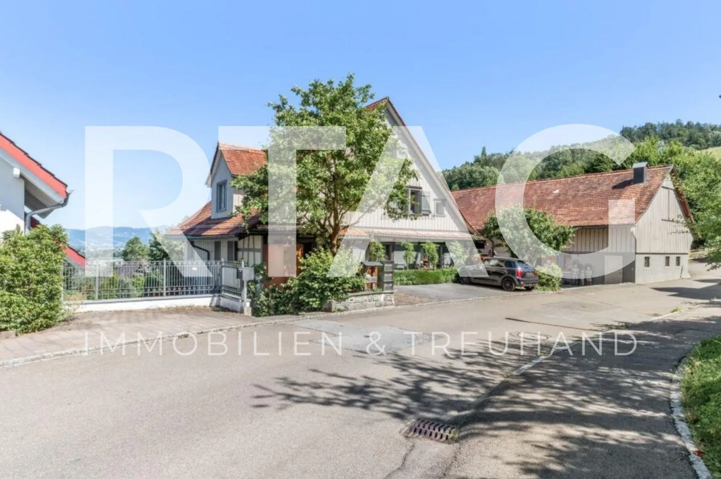 Modernes Studio in ruhiger Lage - Foto 1 von 5