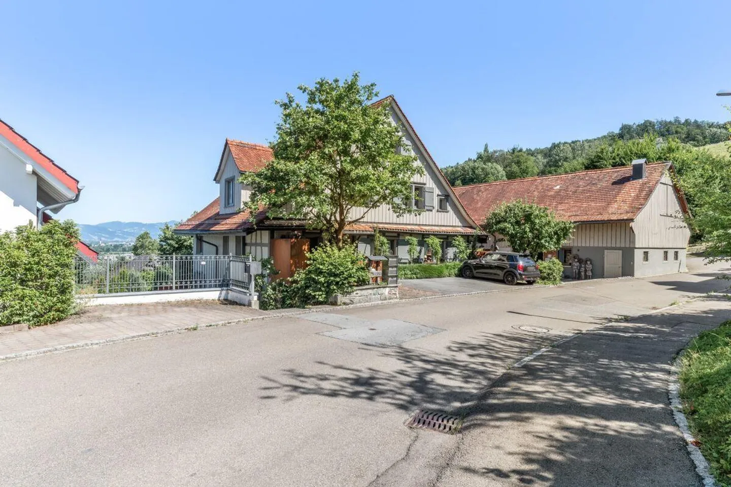 Modernes Studio in ruhiger Lage - Foto 2 von 5