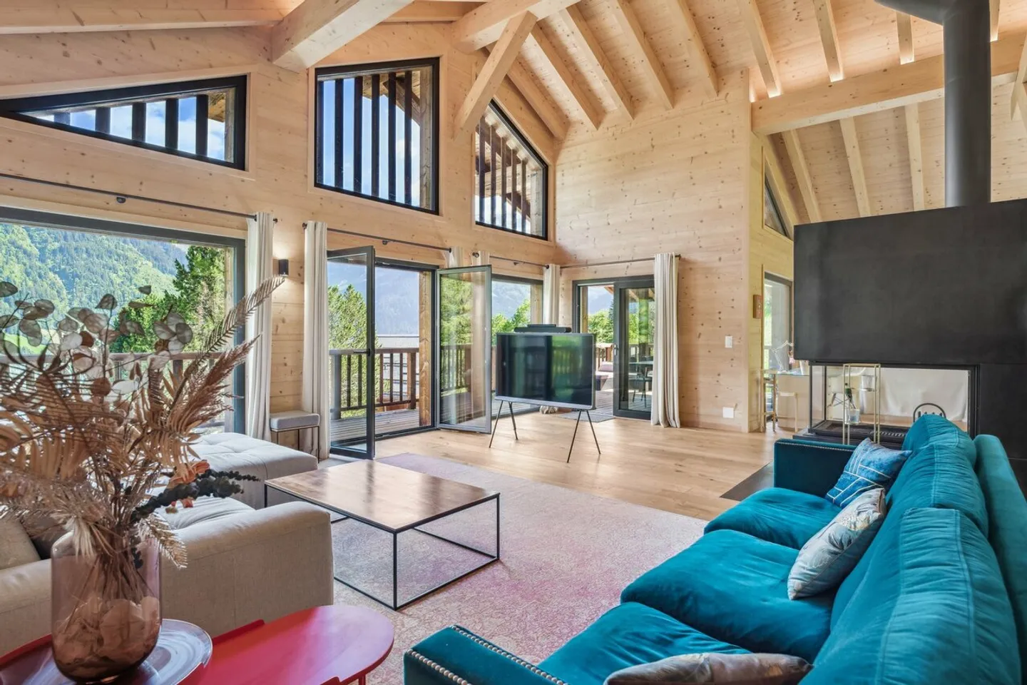 Extraordinary Chalet - Photo 2 of 23