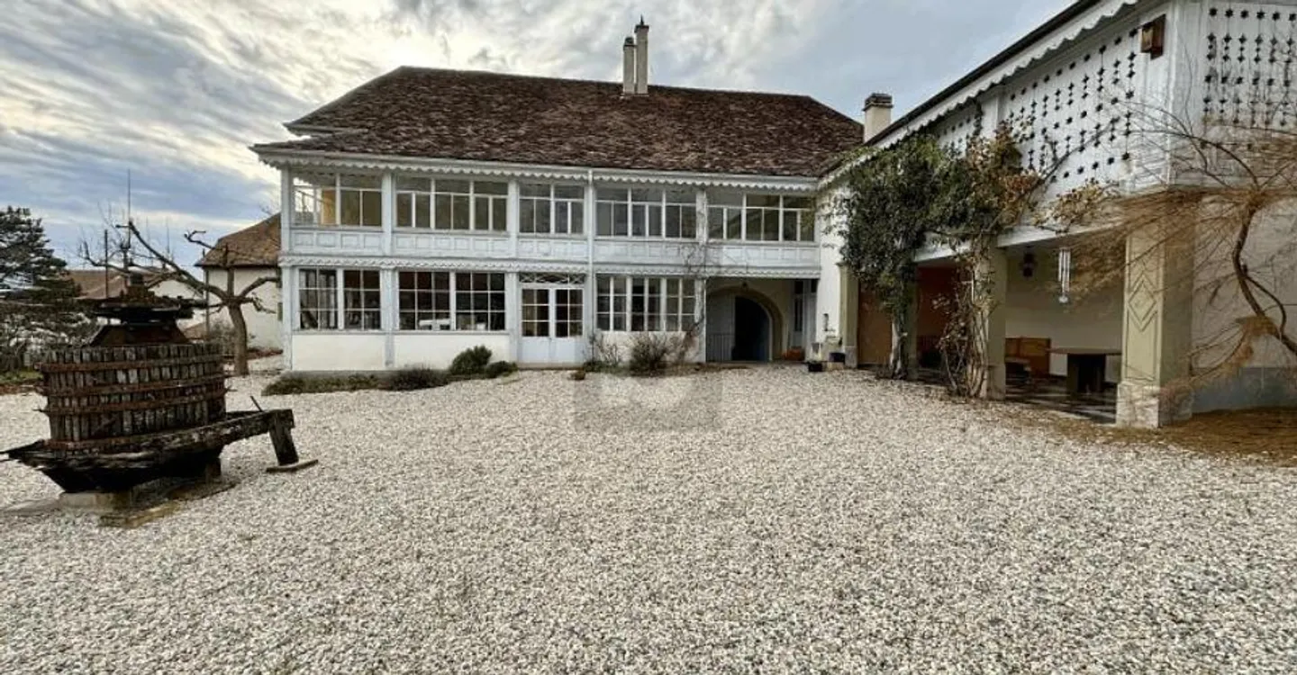 MAISON DE MAÎTRE D’EXCEPTION - Photo 1 of 5