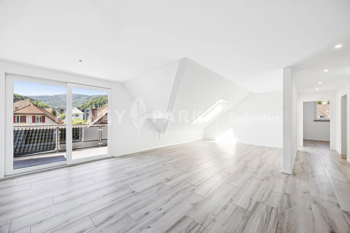 Appartamento duplex moderno di 4,5 locali - soleggiato, tranquillo e adatto alle famiglie - Foto 4 di 14