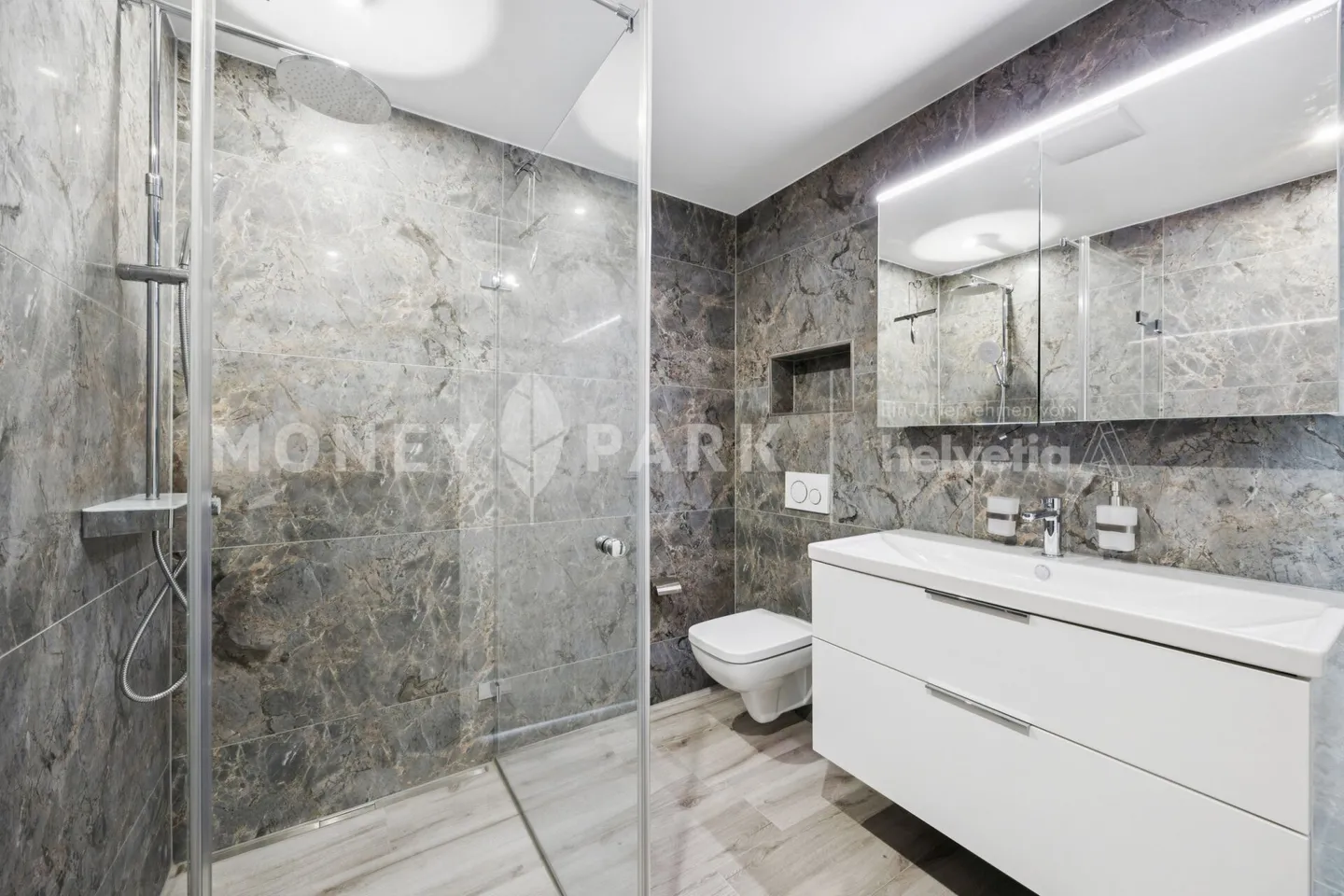 Appartamento duplex moderno di 4,5 locali - soleggiato, tranquillo e adatto alle famiglie - Foto 8 di 14
