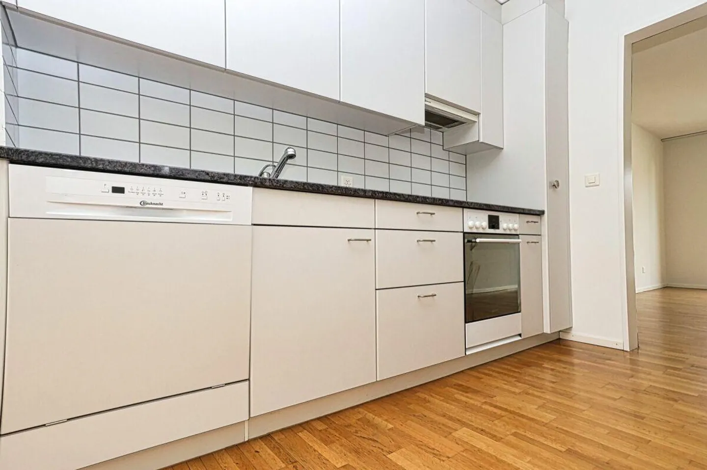Appartement spacieux de 4,5 pièces au cœur de Bad Zurzach - Photo 4 sur 7