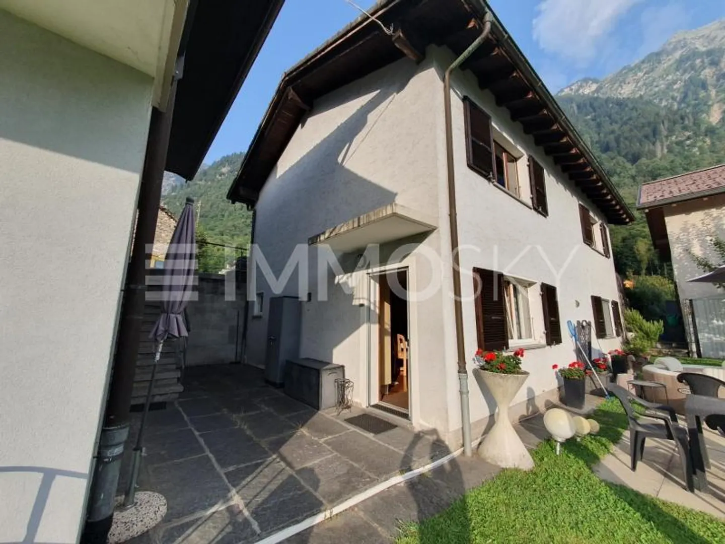 Casa mista con officina - Foto 1 di 5