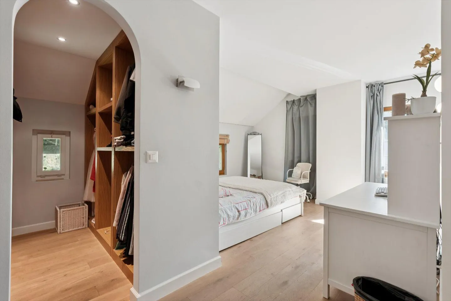 Elegante casa familiare nel cuore della campagna ginevrina - Foto 6 di 10