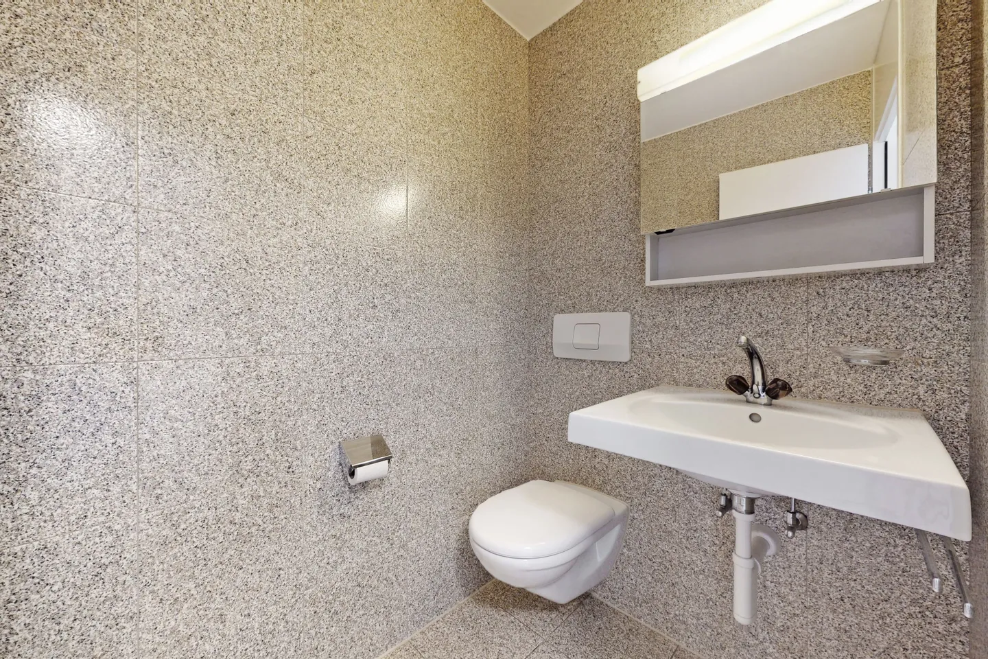 Appartement à louer - Photo 8 sur 9