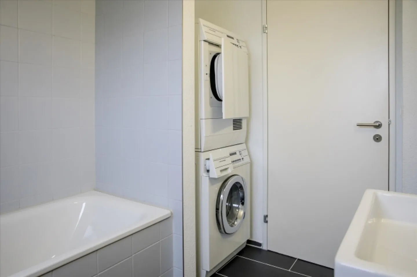 Votre appartement familial central mais proche de la nature ! - Photo 5 sur 7