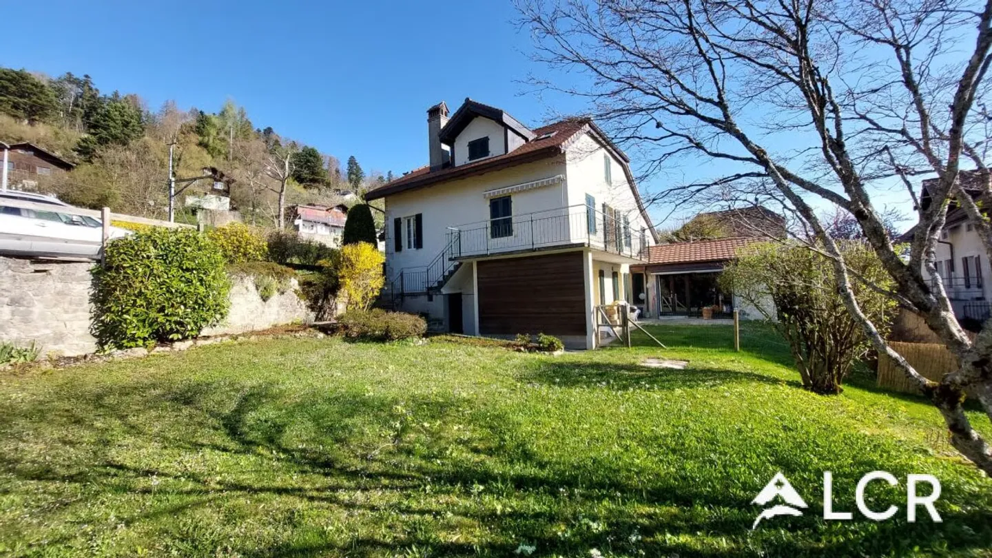 Bell'appartamento di 4.5 locali a Montézillon - Foto 1 di 13