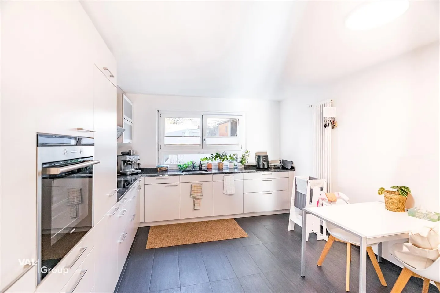 Moderno appartamento 4.5 in Naters - Foto 4 di 13