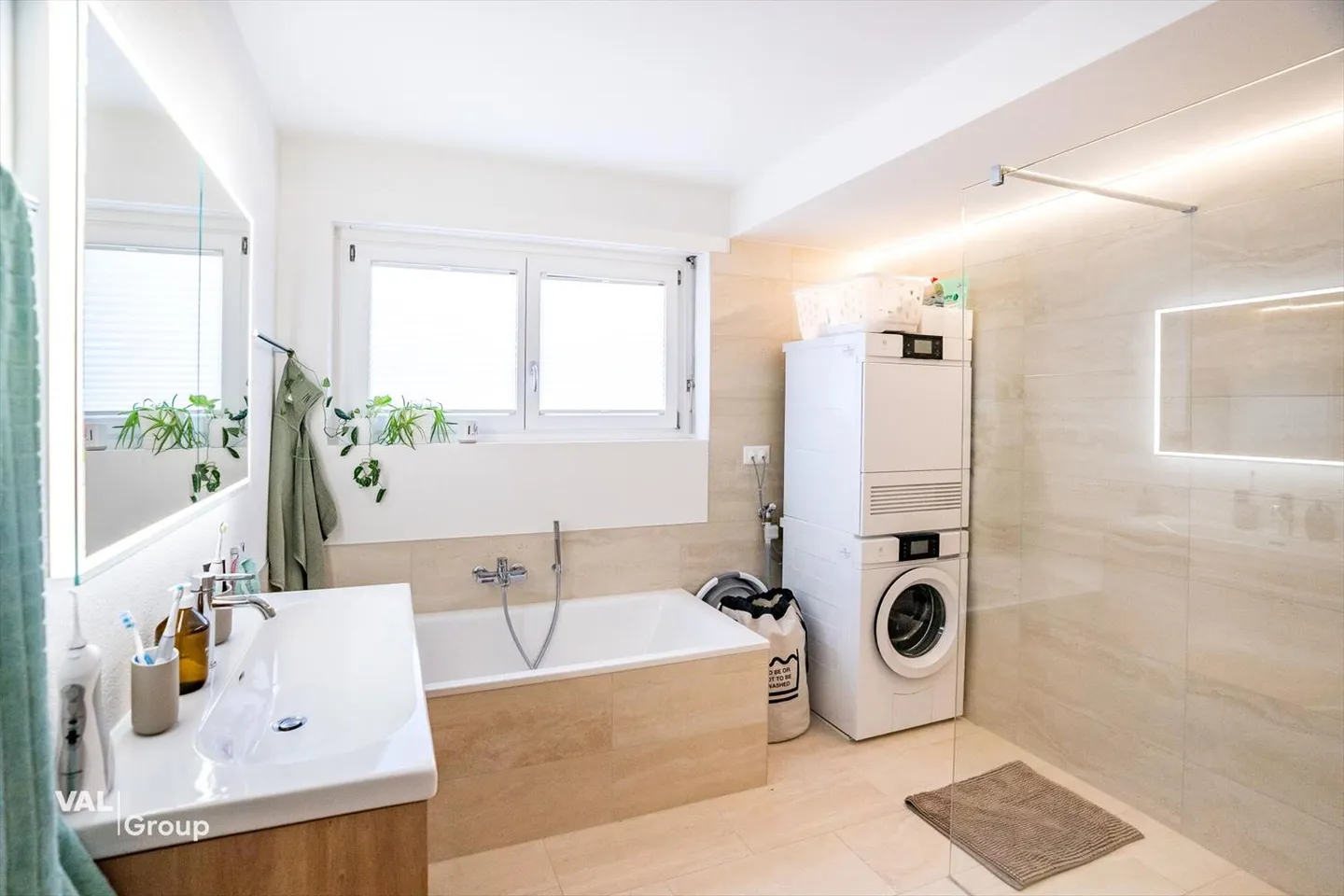 Moderno appartamento 4.5 in Naters - Foto 10 di 13