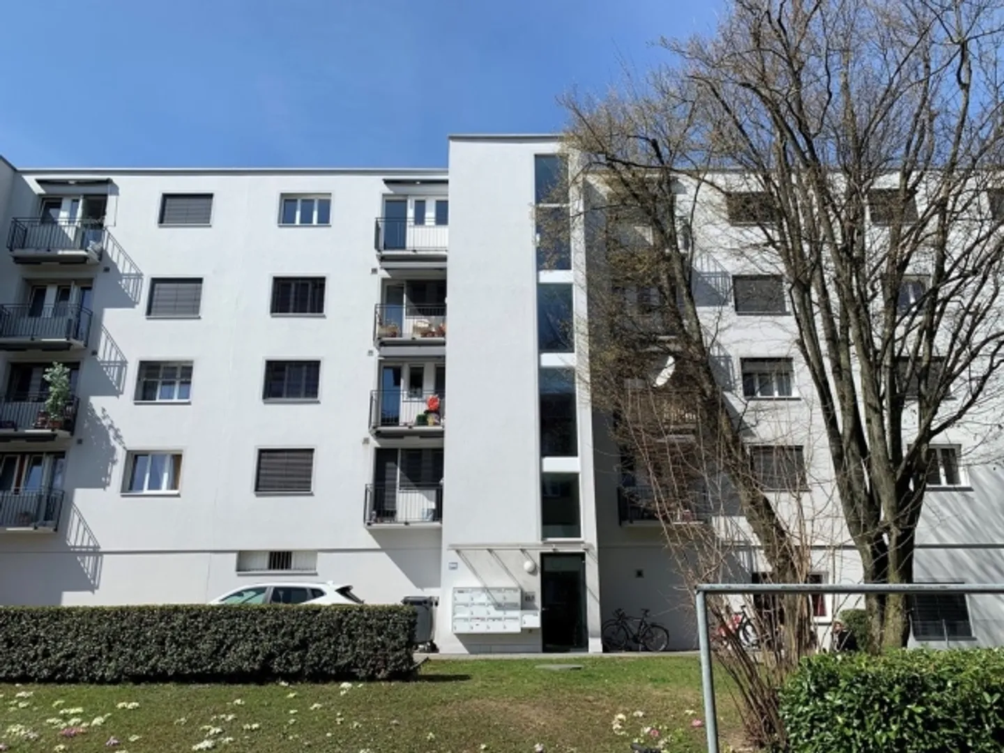 Parkplatz im Freien mieten - Foto 1 von 3