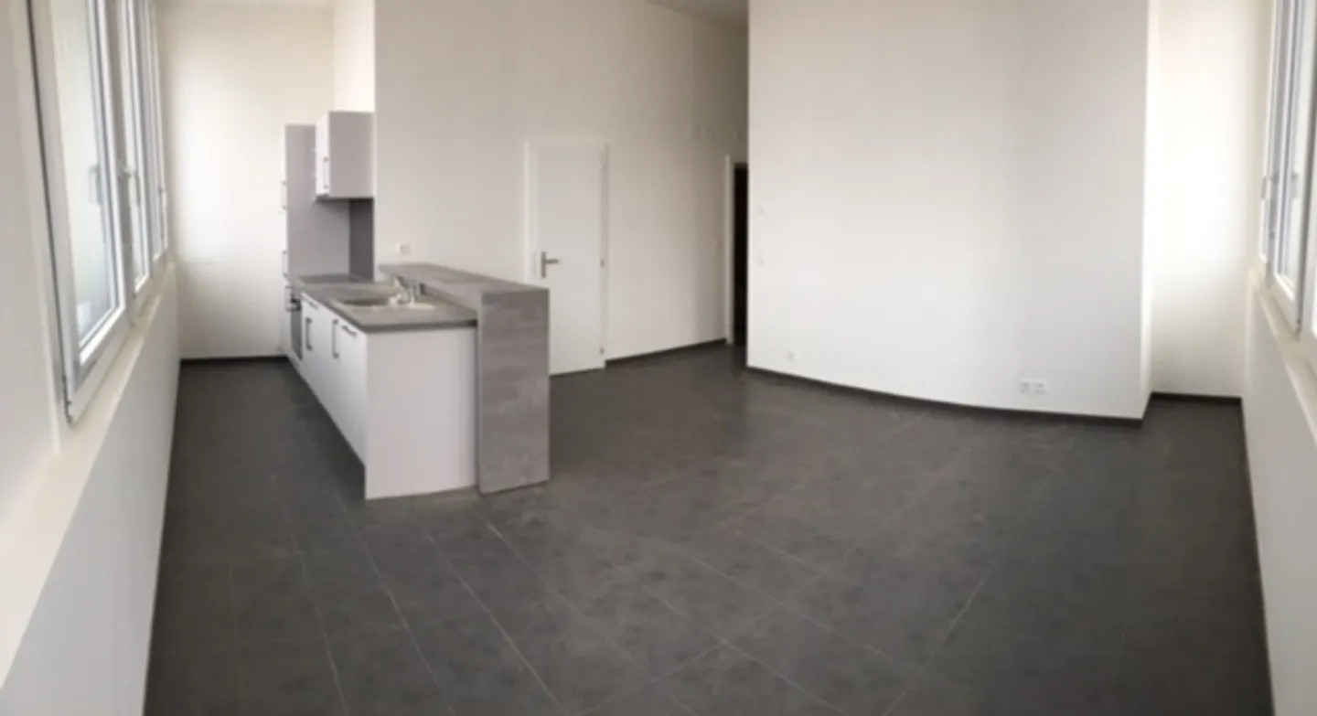 2-Zimmer-Wohnung im 3. Stock - Foto 1 von 4