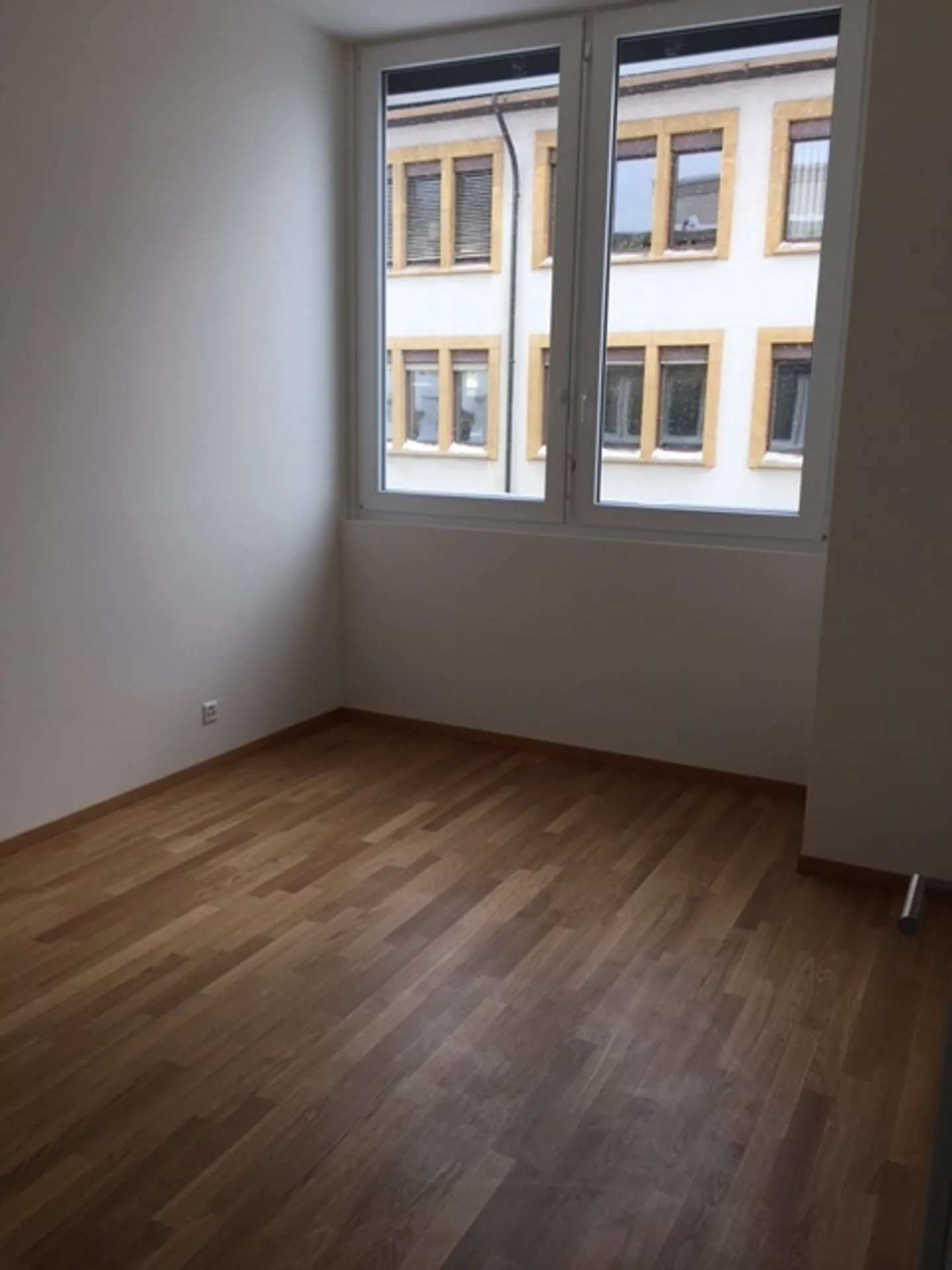 2-Zimmer-Wohnung im 3. Stock - Foto 2 von 4