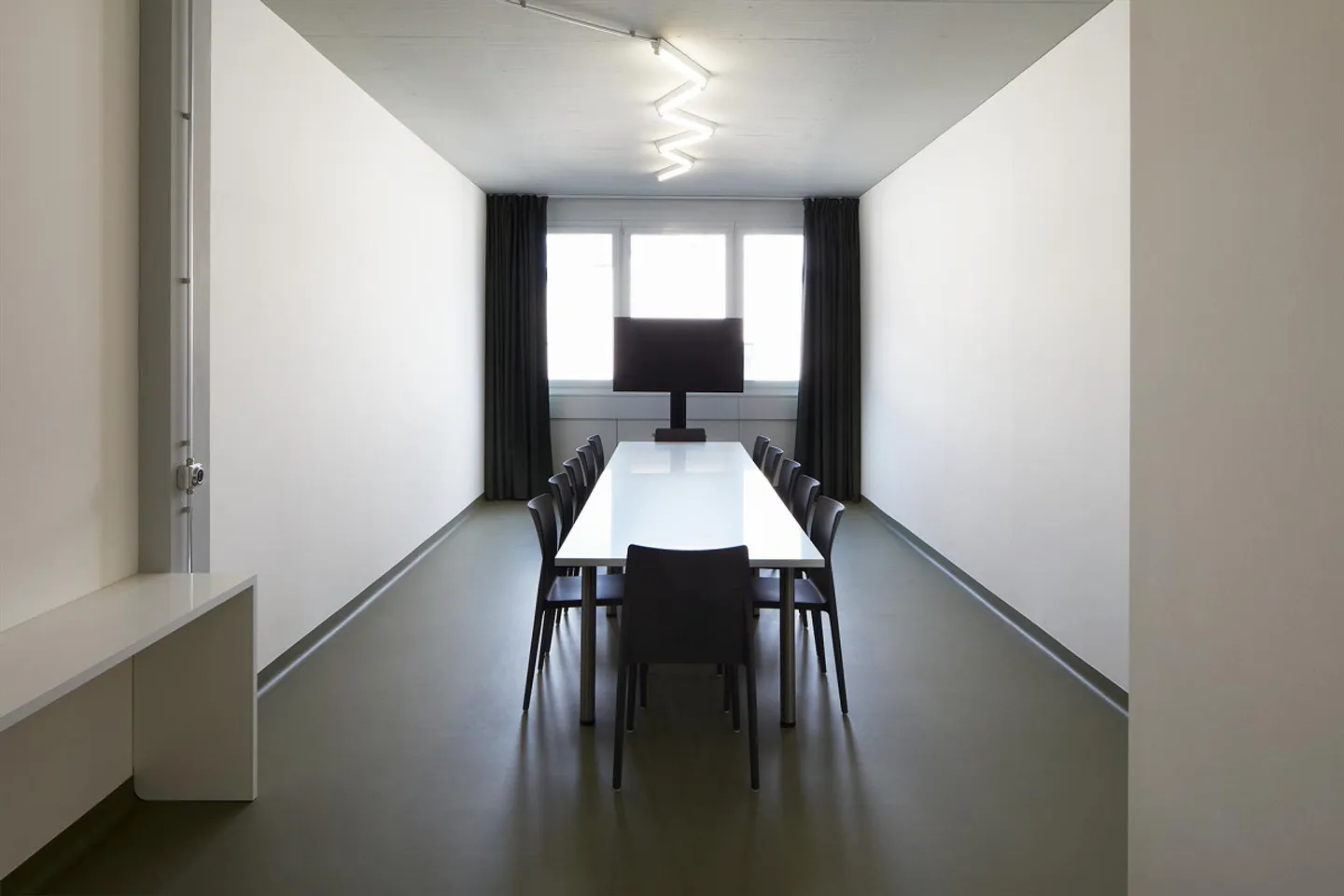 Ufficio Eco-Friendly a Manno - Foto 2 di 3