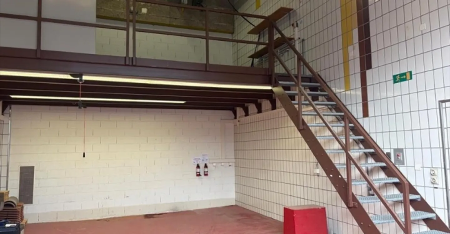 Deposit - Photo 1 of 2