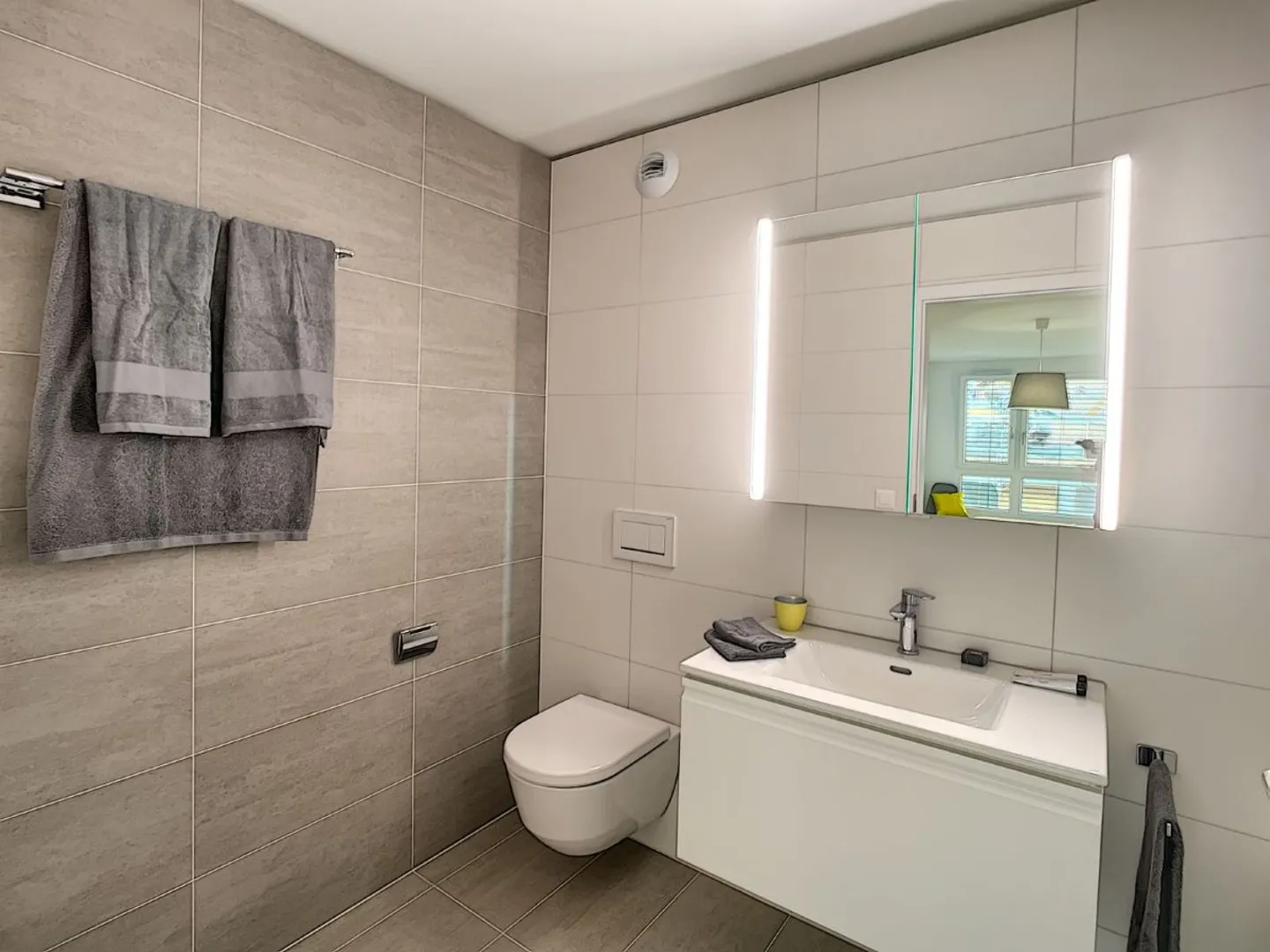 Apartment for rent - Photo 7 of 8