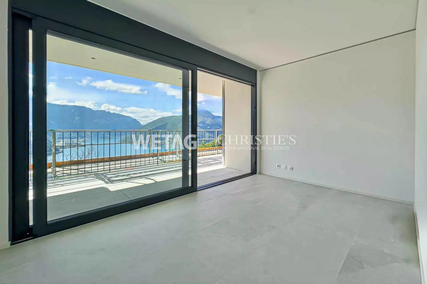 Appartamento 3,5 locali a Carona con grande terrazza e vista sul lago di Lugano in vendita - Foto 7 di 9