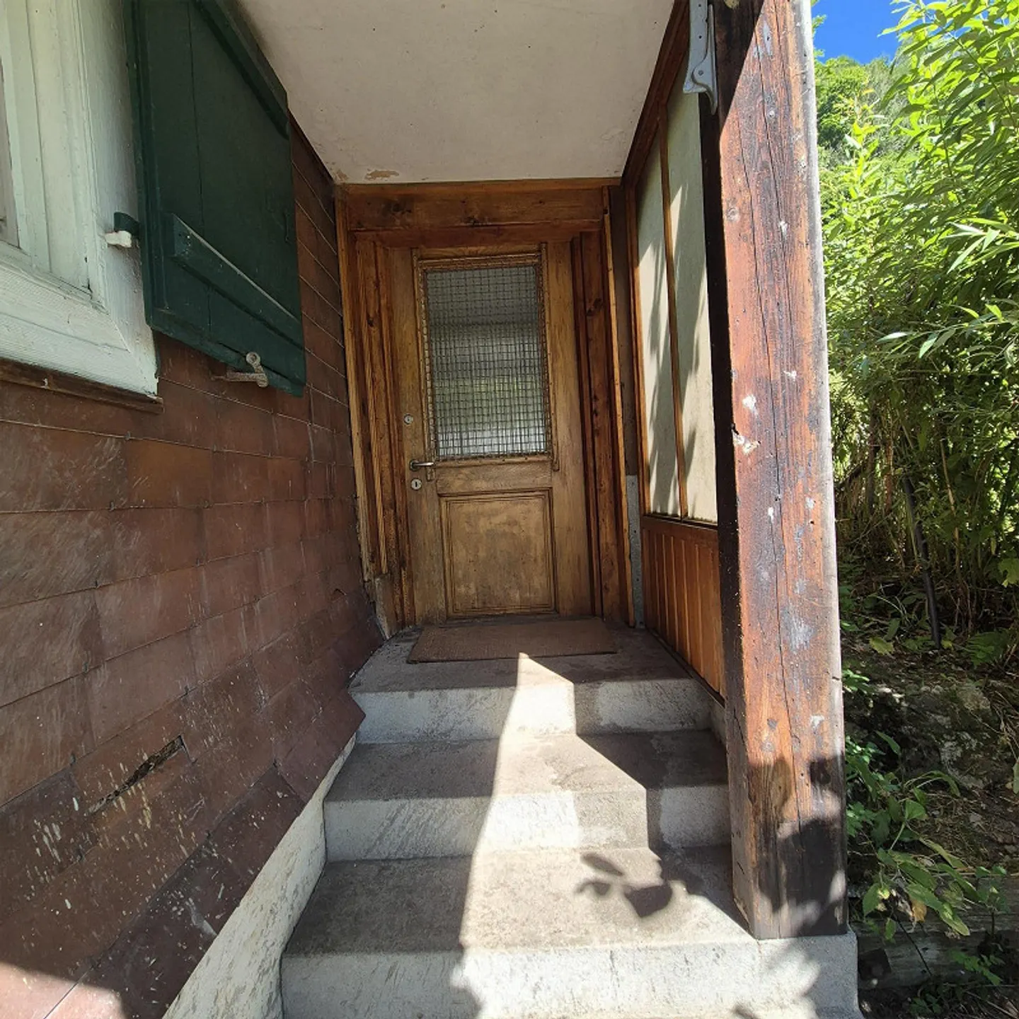 Wohnhaus mit freistehender Doppelgarage und Gartenanlage - Foto 23 di 26