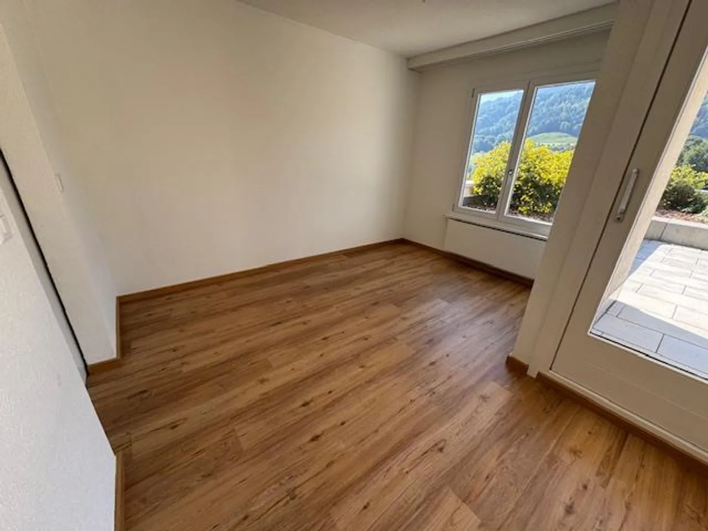 Incantevole casa a terrazza di 5 1/2 stanze in posizione top a Kriens - Foto 6 di 13