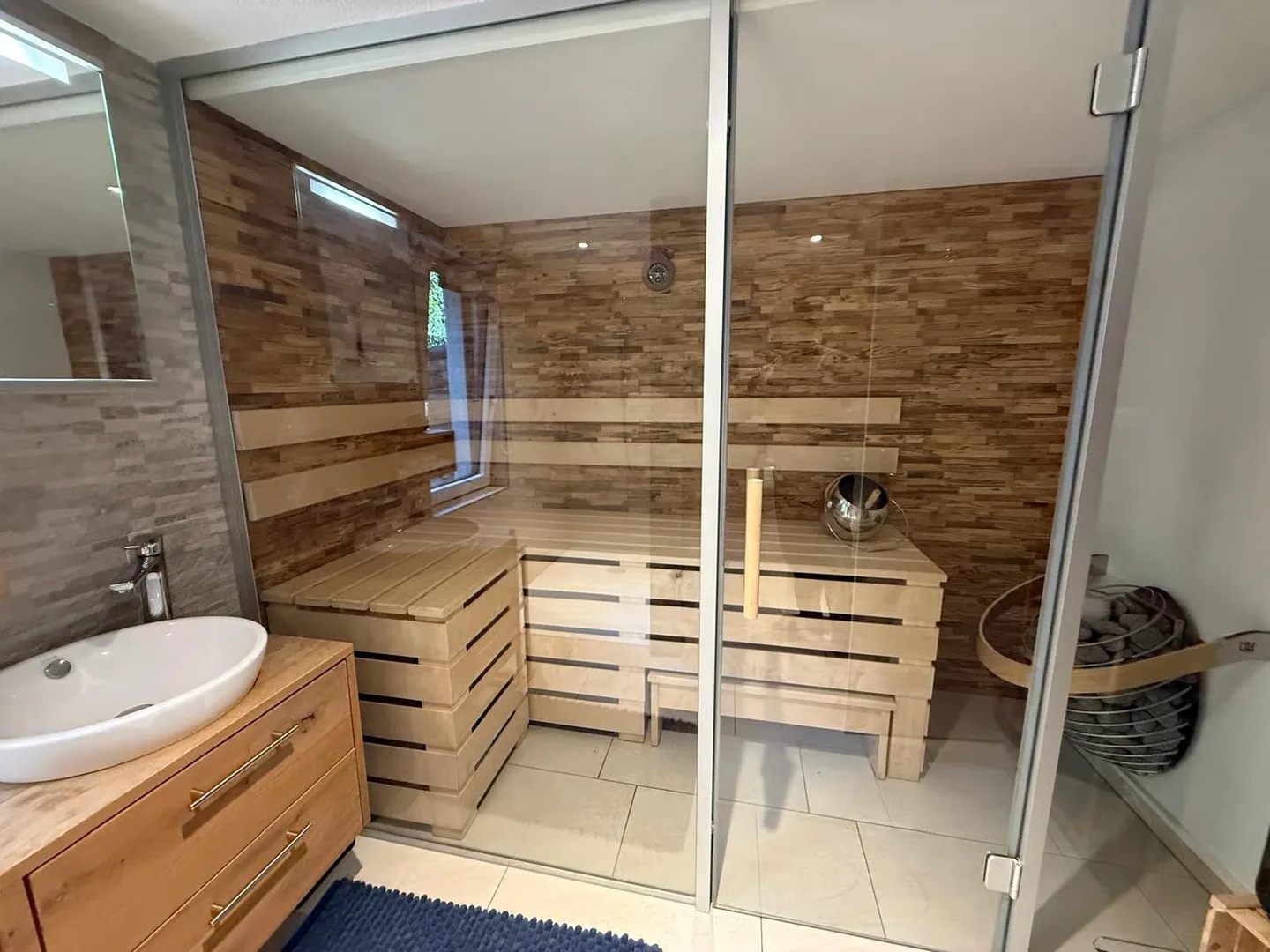 Exklusive 6.5-Zimmer-Villa - Foto 4 von 14