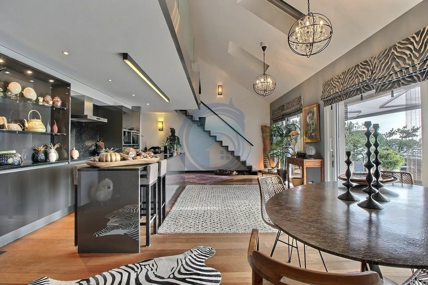 Duplex de Luxe avec Vue sur le Lac - Photo 9 sur 24