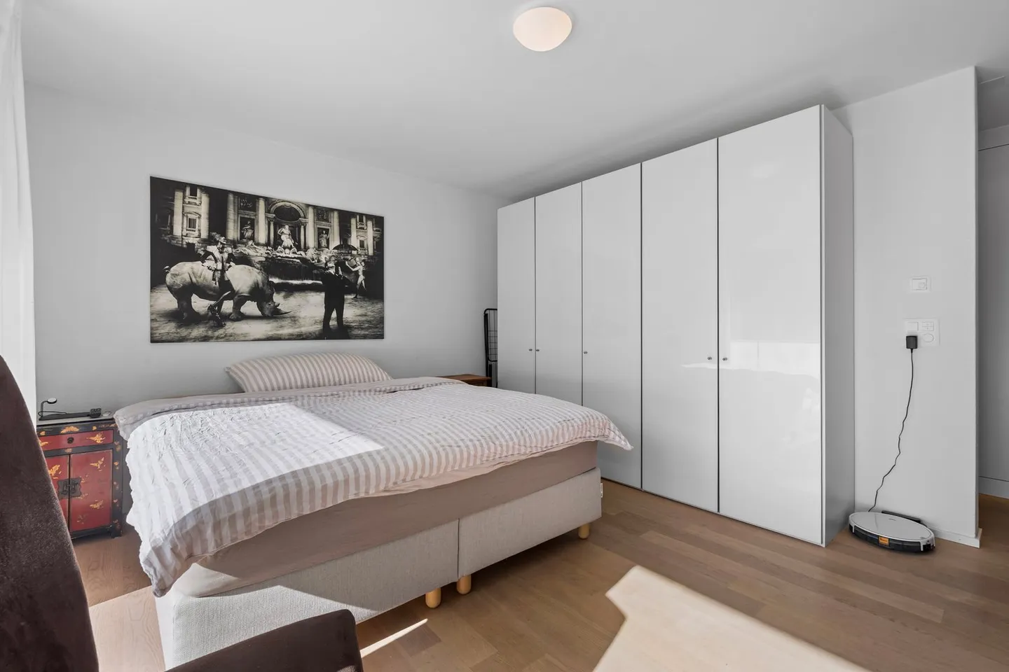 Appartement élégant de 2,5 pièces – prix incluant une place de parking, une salle de loisirs et un grand compartiment de cave - Photo 8 sur 14