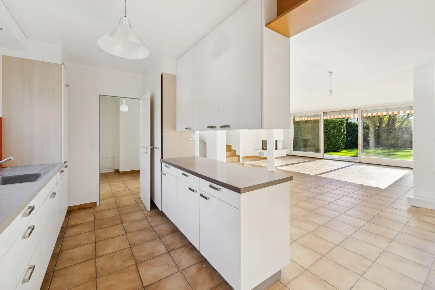Casa singola in affitto - Foto 6 di 9