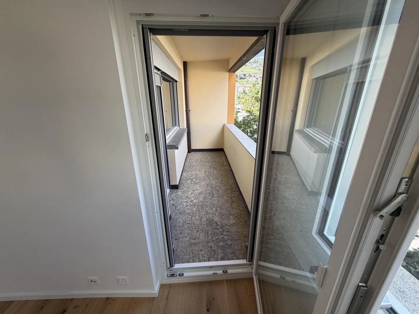 Modern Apartment in Sierre - Photo 8 of 13