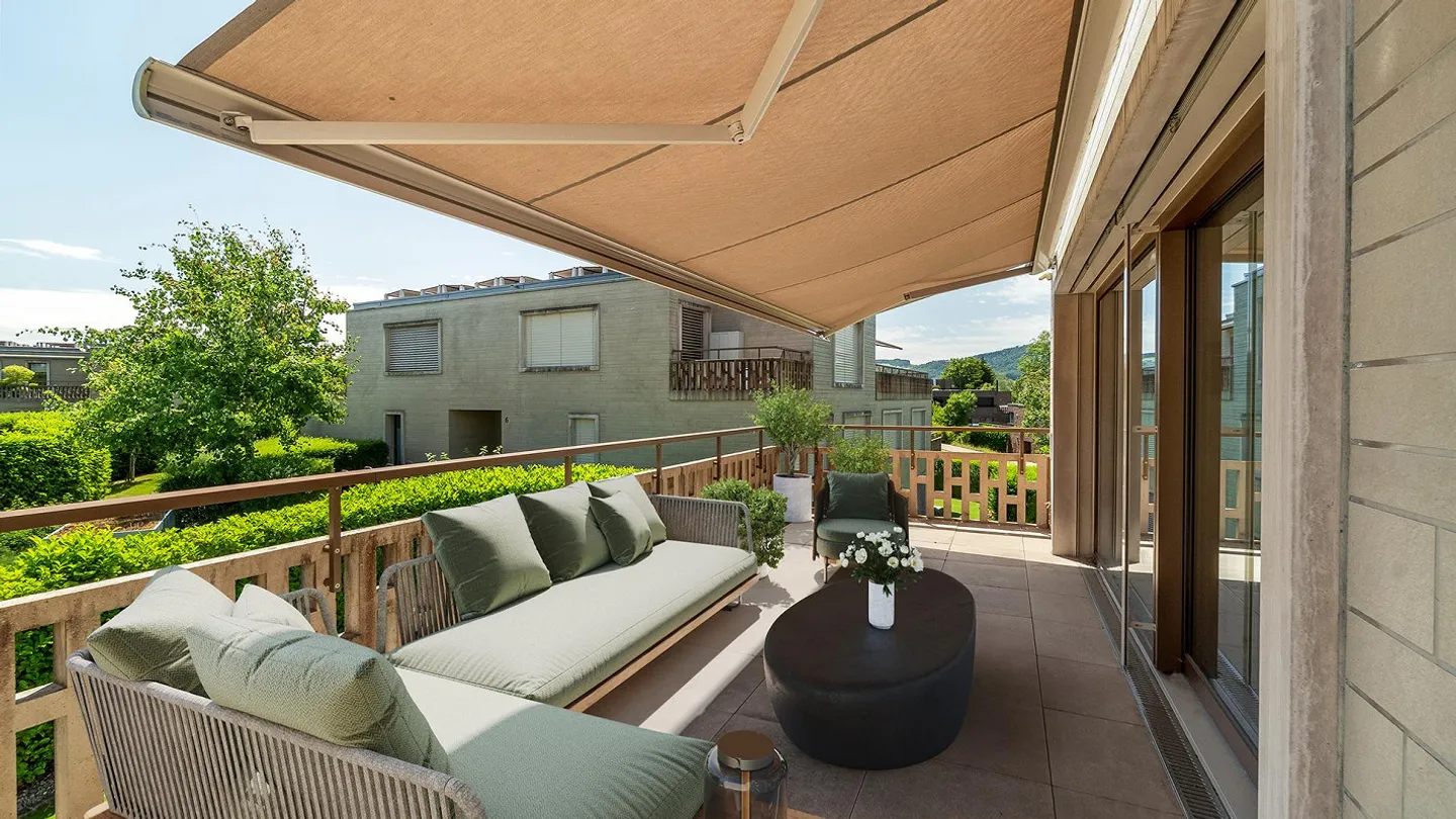 Dream home with park-like surroundings and plenty of sunshine - Photo 2 of 4