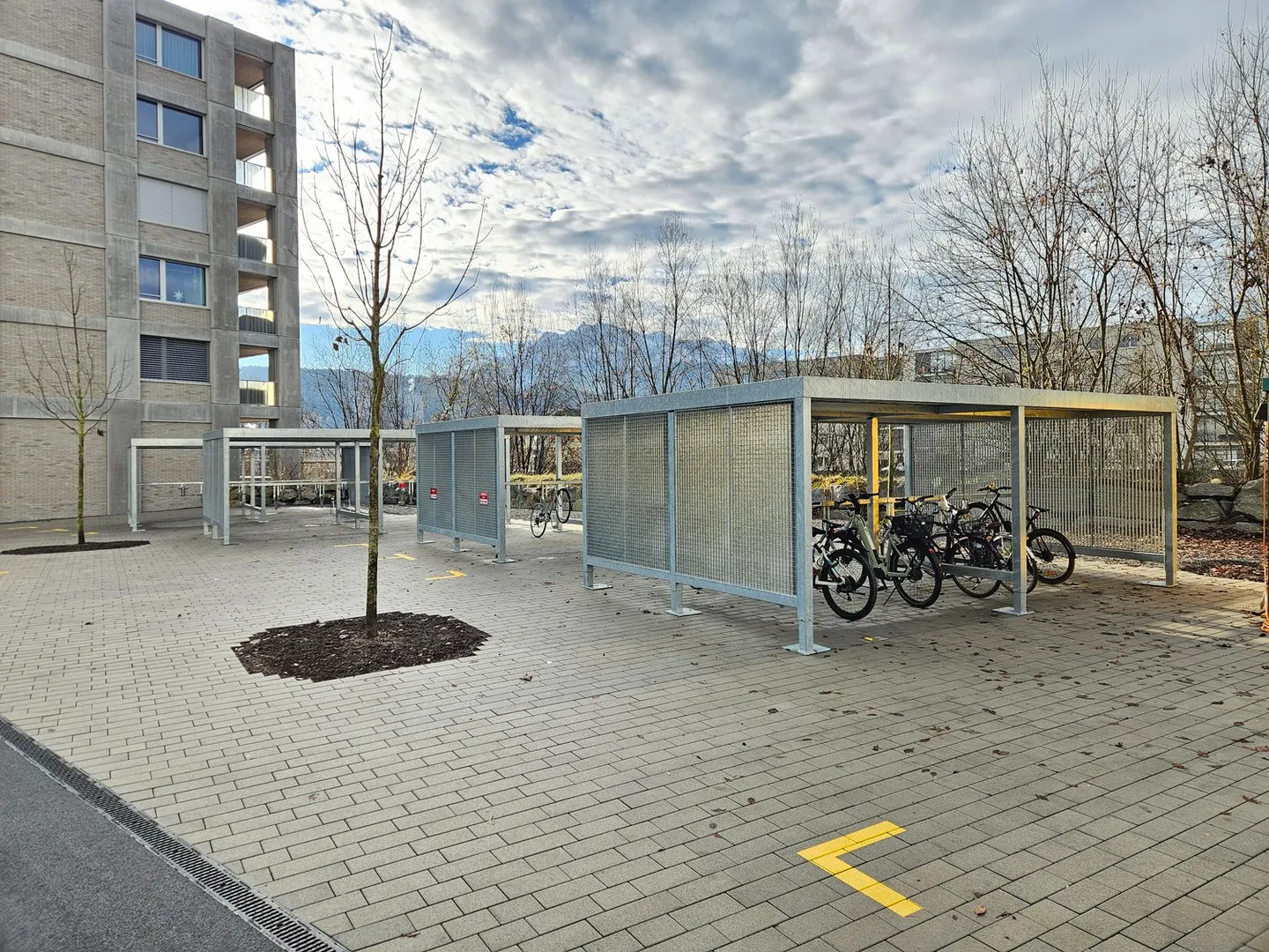 Flexible rental spaces for businesses and creative industries - Photo 7 of 8