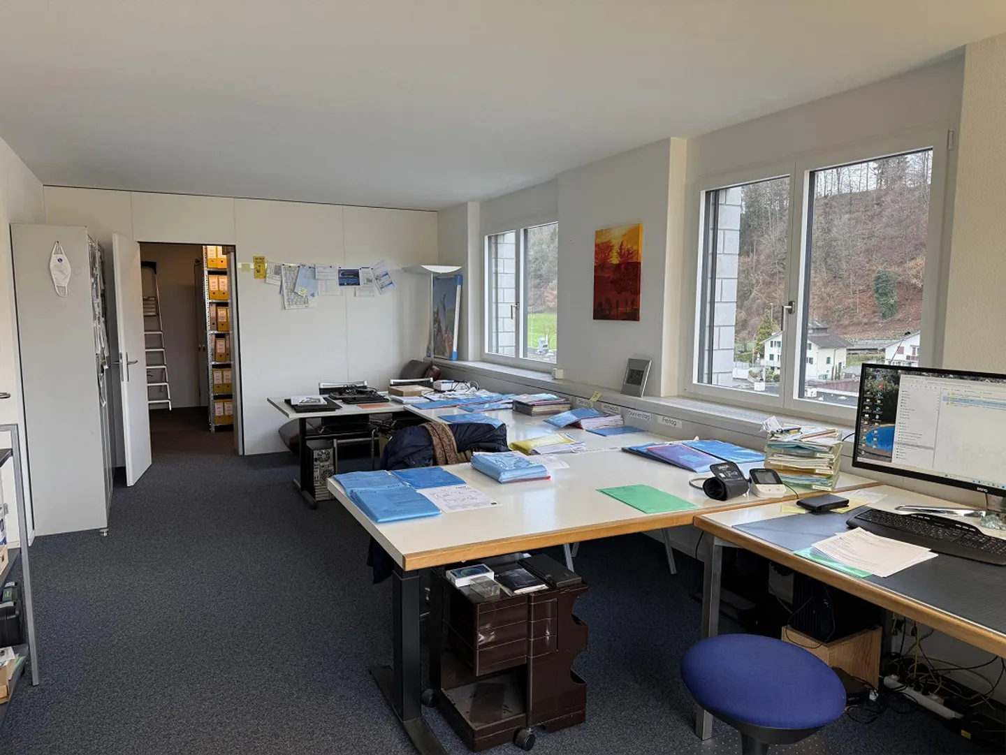 Espace de bureau de haute qualité de 159 m² dans un emplacement central - Photo 3 sur 13