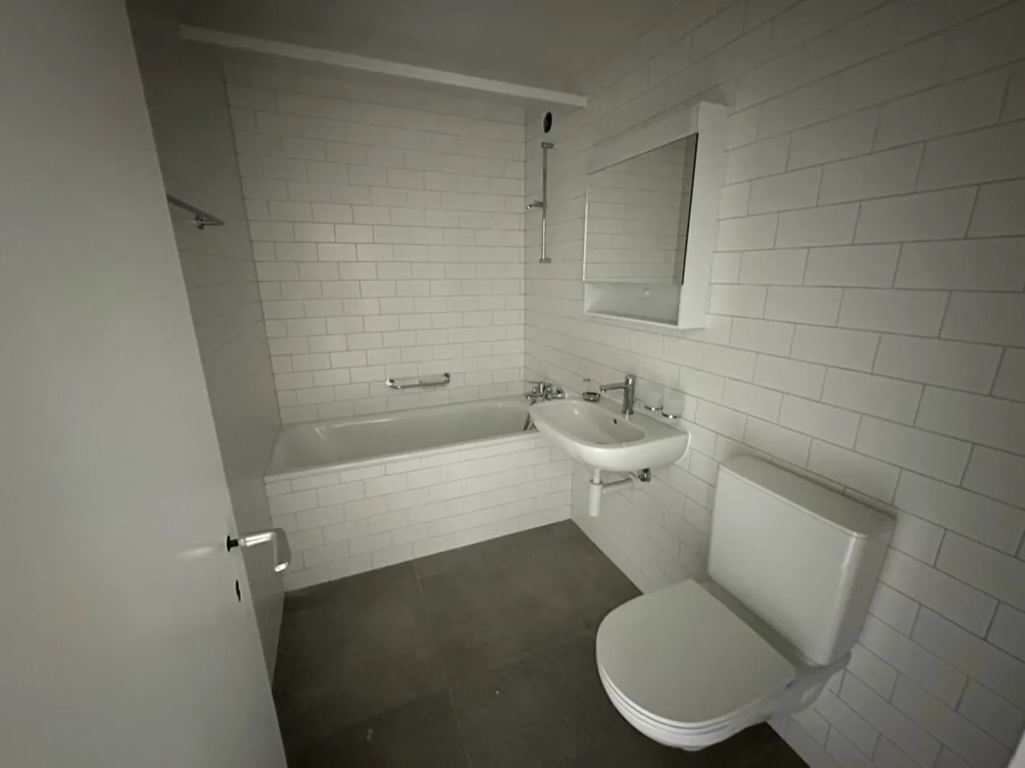 Apartment for rent - Photo 5 of 6