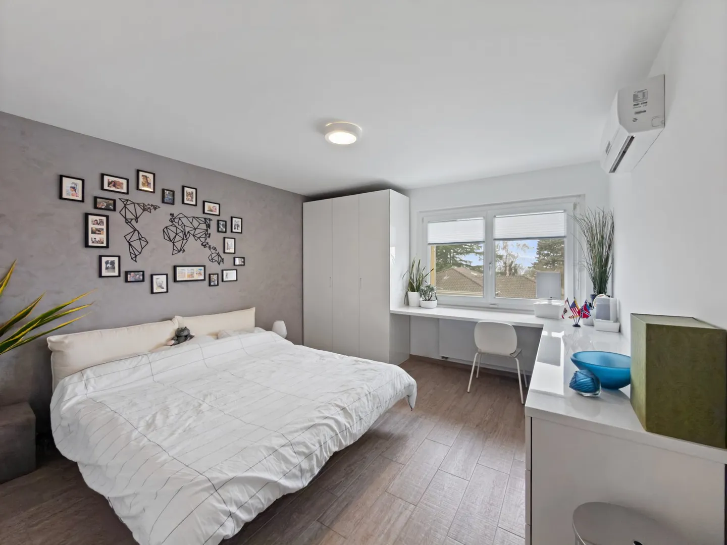 Magnificent individual 5.5-room villa with lake view - Photo 8 of 15