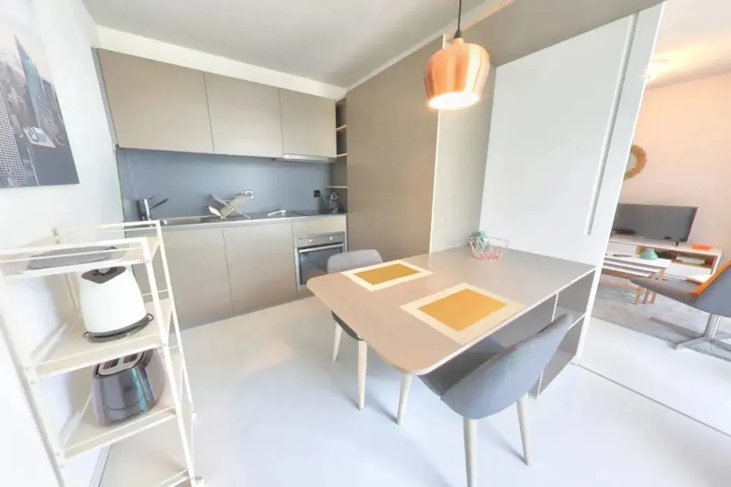 Appartamento in affitto - Foto 3 di 5