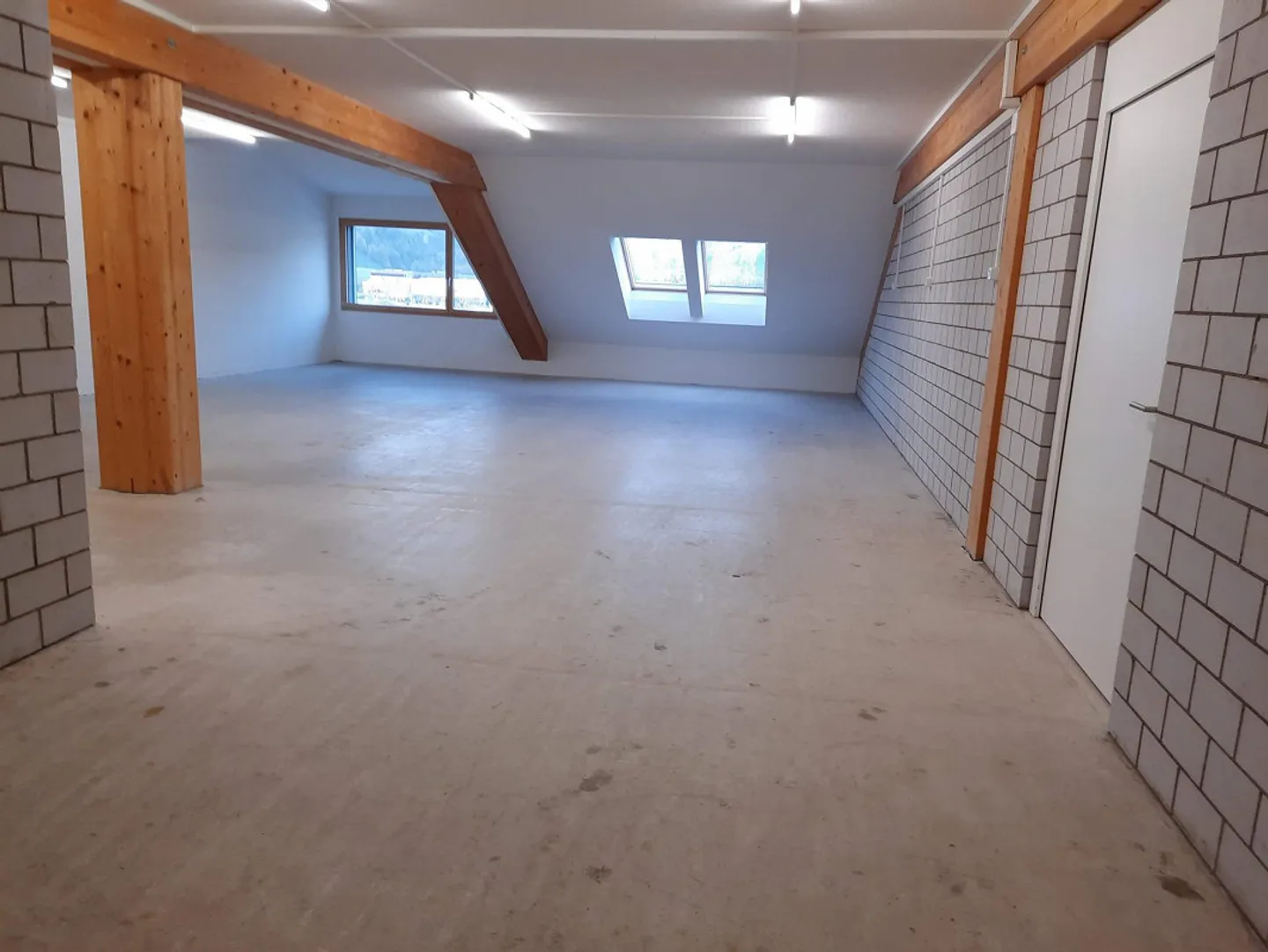 SPAZIO COMMERCIALE - IL TUO NUOVO SEDE AZIENDALE! - Foto 3 di 6