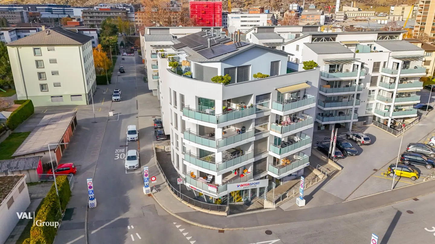 Comfortable living in the center close to Lonza and the train station - Photo 9 of 12