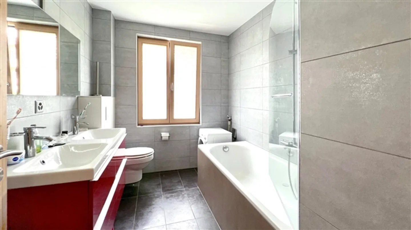 House for Sale with Rental Income Potential - Photo 7 of 11