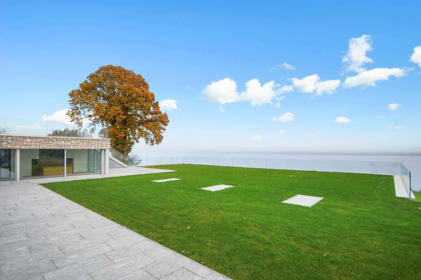 Luxushaus mit Seeblick - Foto 3 von 11