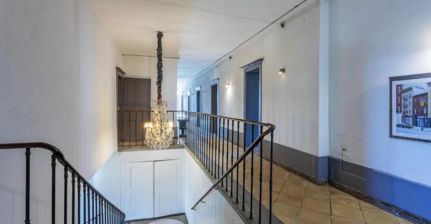Superb estate with great potential! - Photo 6 of 7