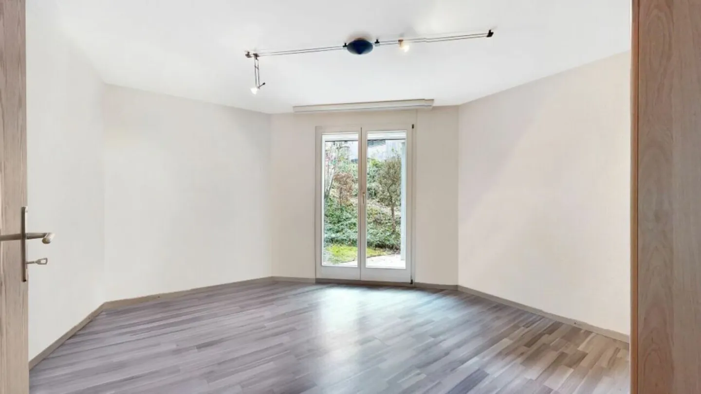 Appartamento in condominio ben tenuto in una posizione meravigliosa - Foto 7 di 18