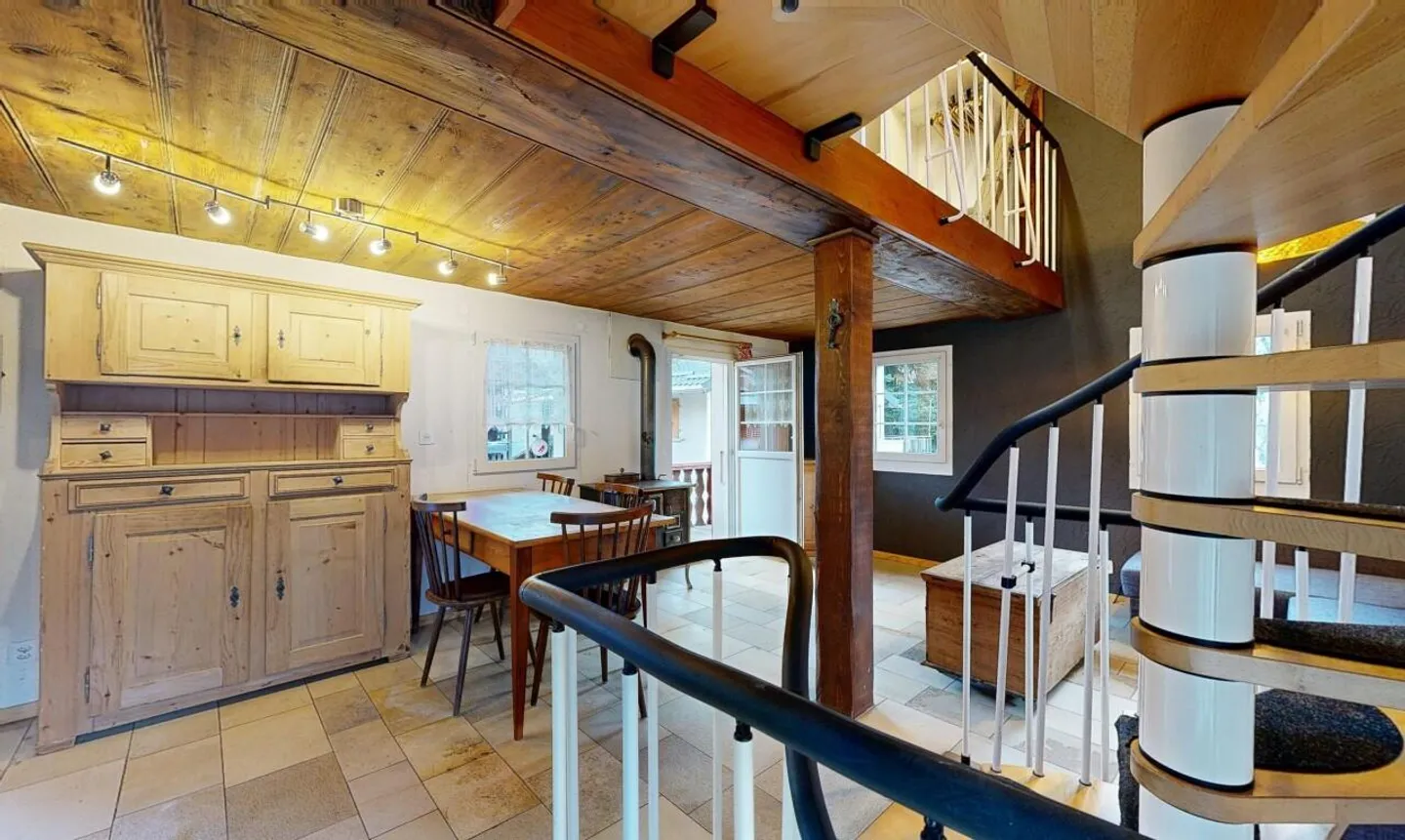 Exclusif: Chalet sur trois niveaux avec jardin - Photo 10 sur 11