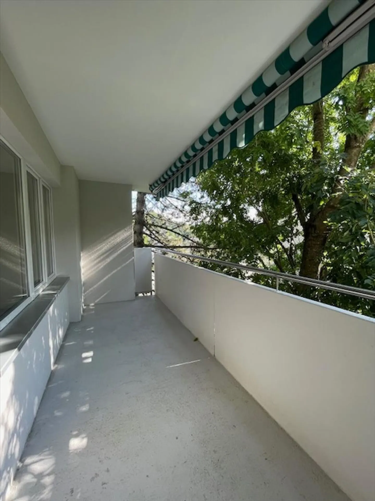 Appartement de 3.5 pièces au 3ème étage entièrement rénové - Photo 8 sur 8