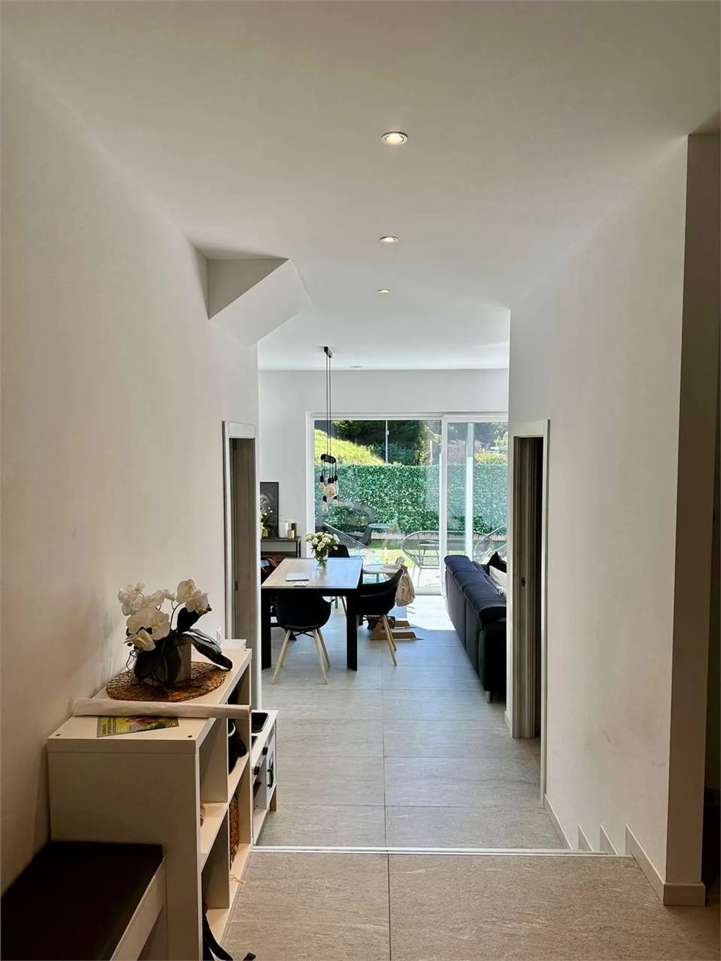 Modern row house villa with private garden in Arzo, Minergie standard - Photo 4 of 11