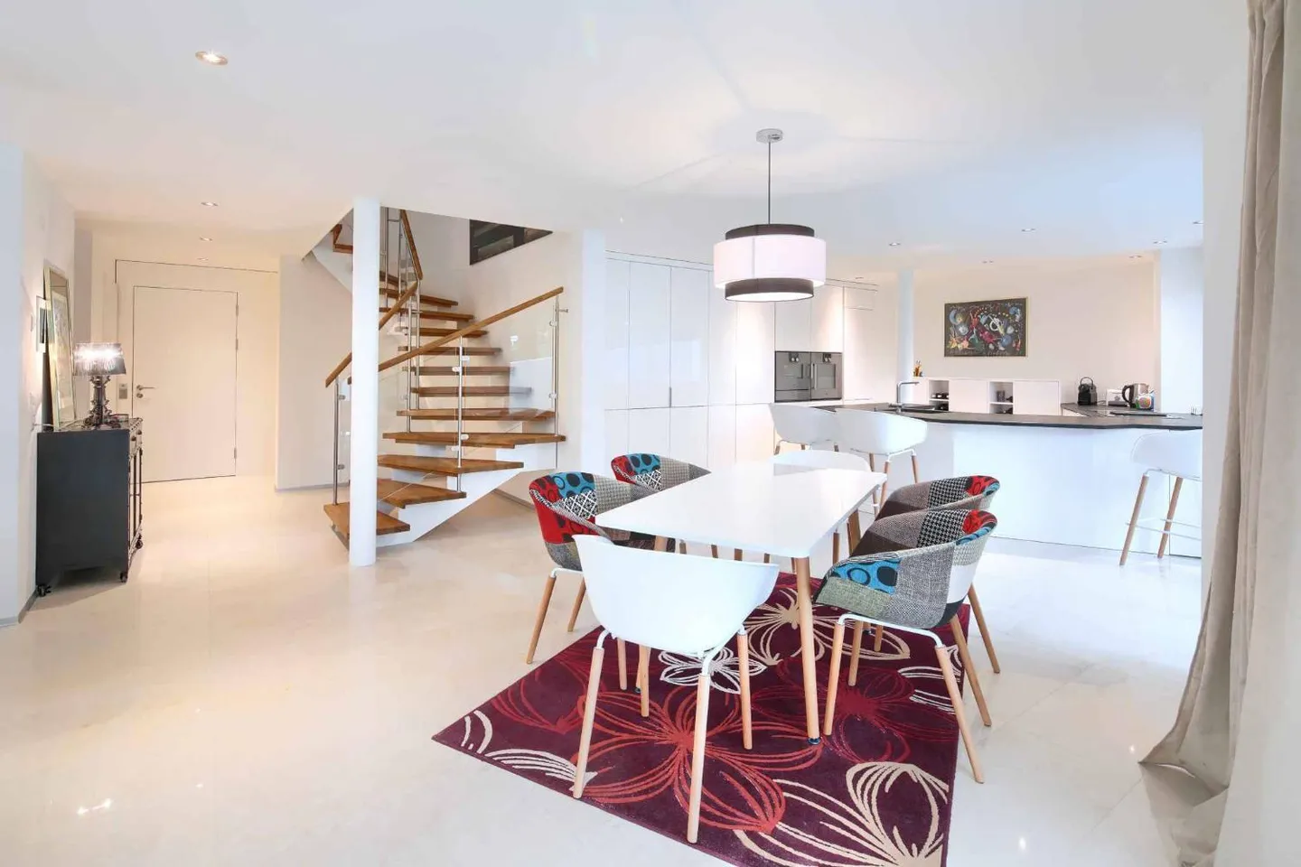 Appartamento di 190 m2 con finiture di alta qualità - Foto 1 di 7