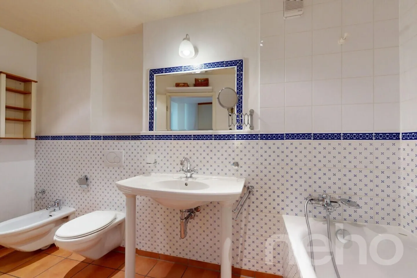 Casa a schiera con molto spazio in un quartiere adatto alle famiglie - Foto 8 di 12