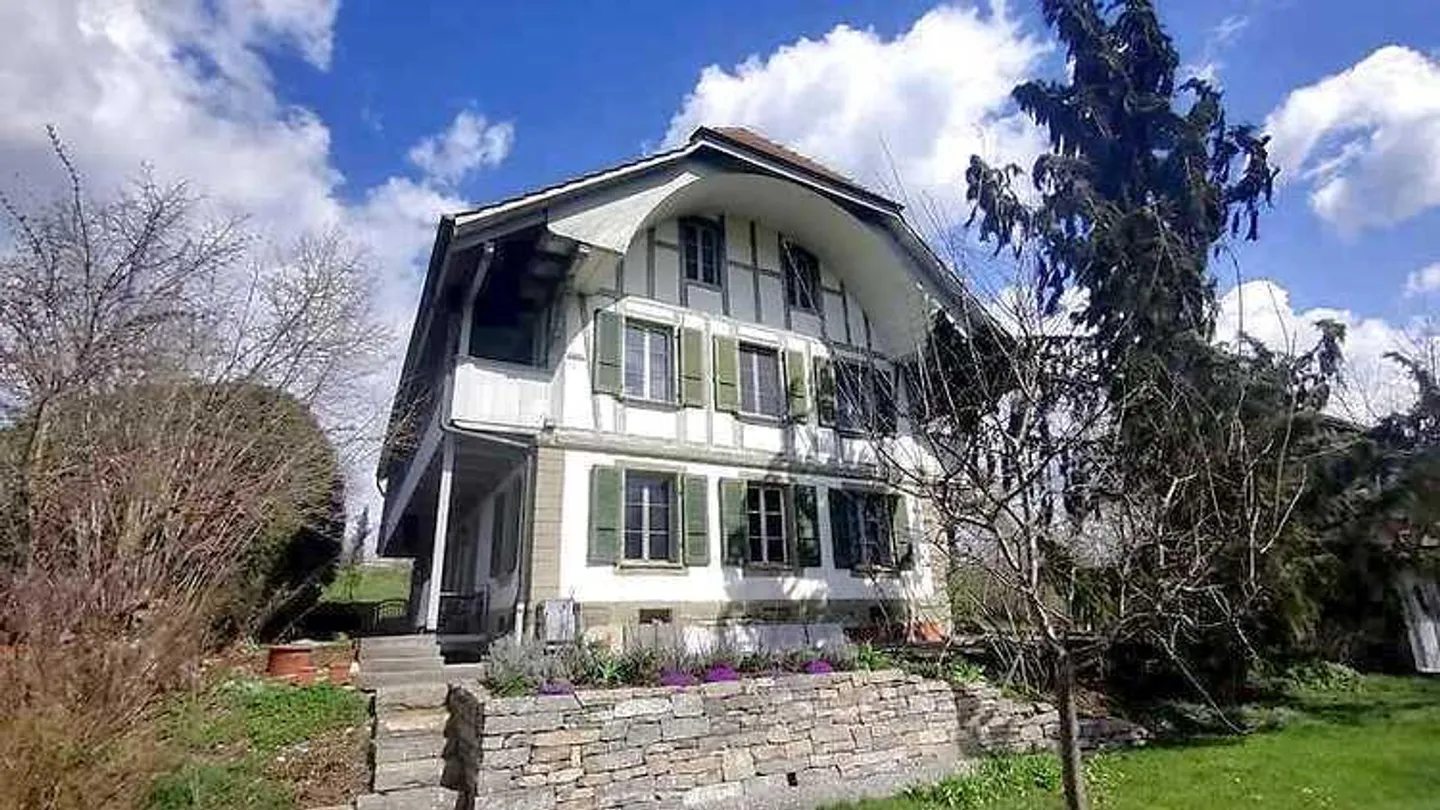 APPARTAMENTO 3 LOCALI A KIRCHLINDACH (BE), ARREDATO, TEMPORANEO - Foto 6 di 8