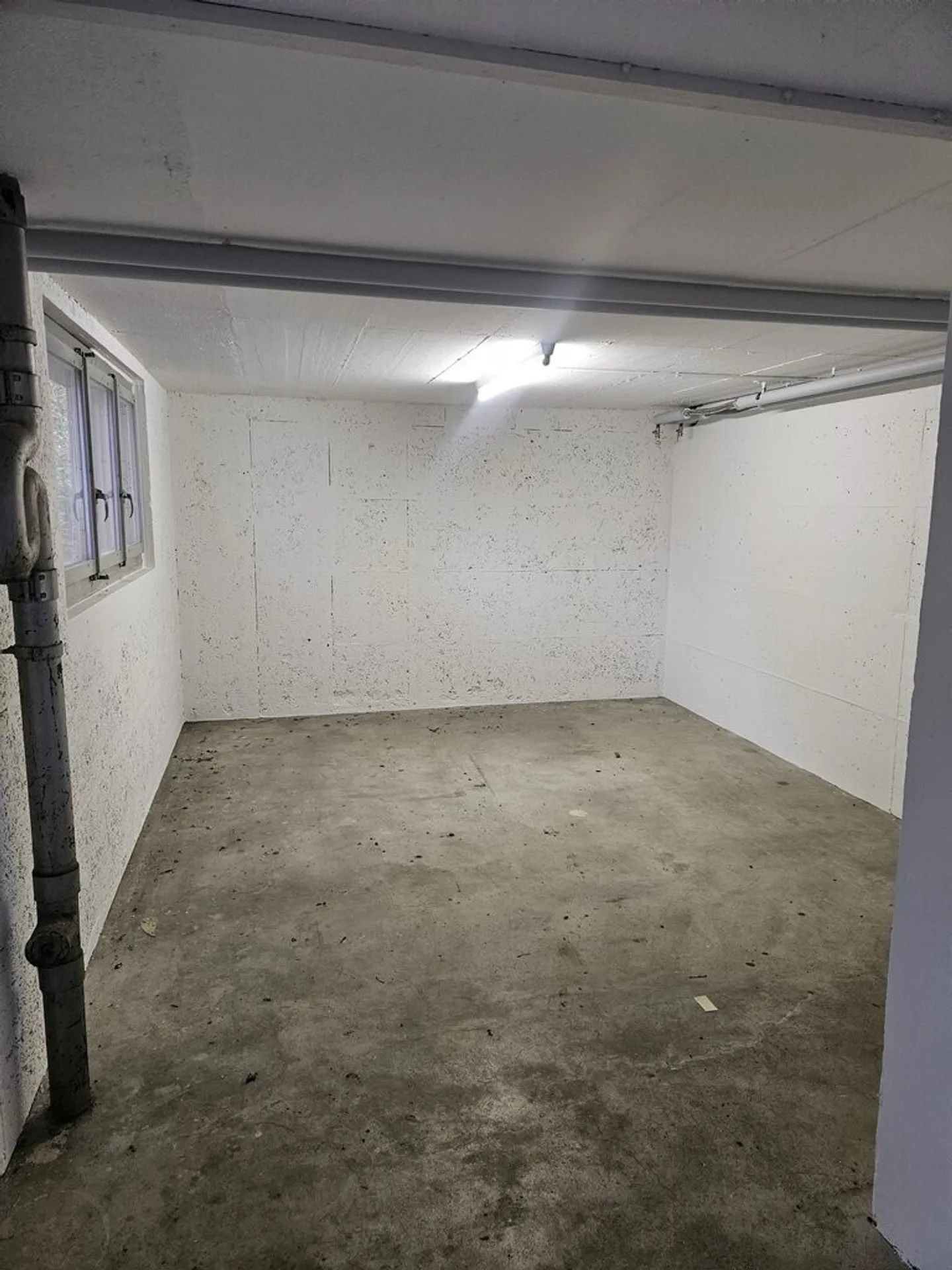 Grand espace de stockage à Zwinglistrasse 19, 9000 Saint-Gall - Photo 2 sur 4