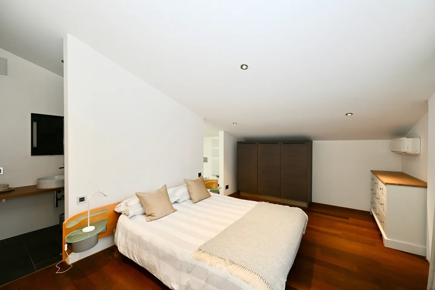 Villa di Design Esclusiva vicino a Lugano - Foto 19 di 23