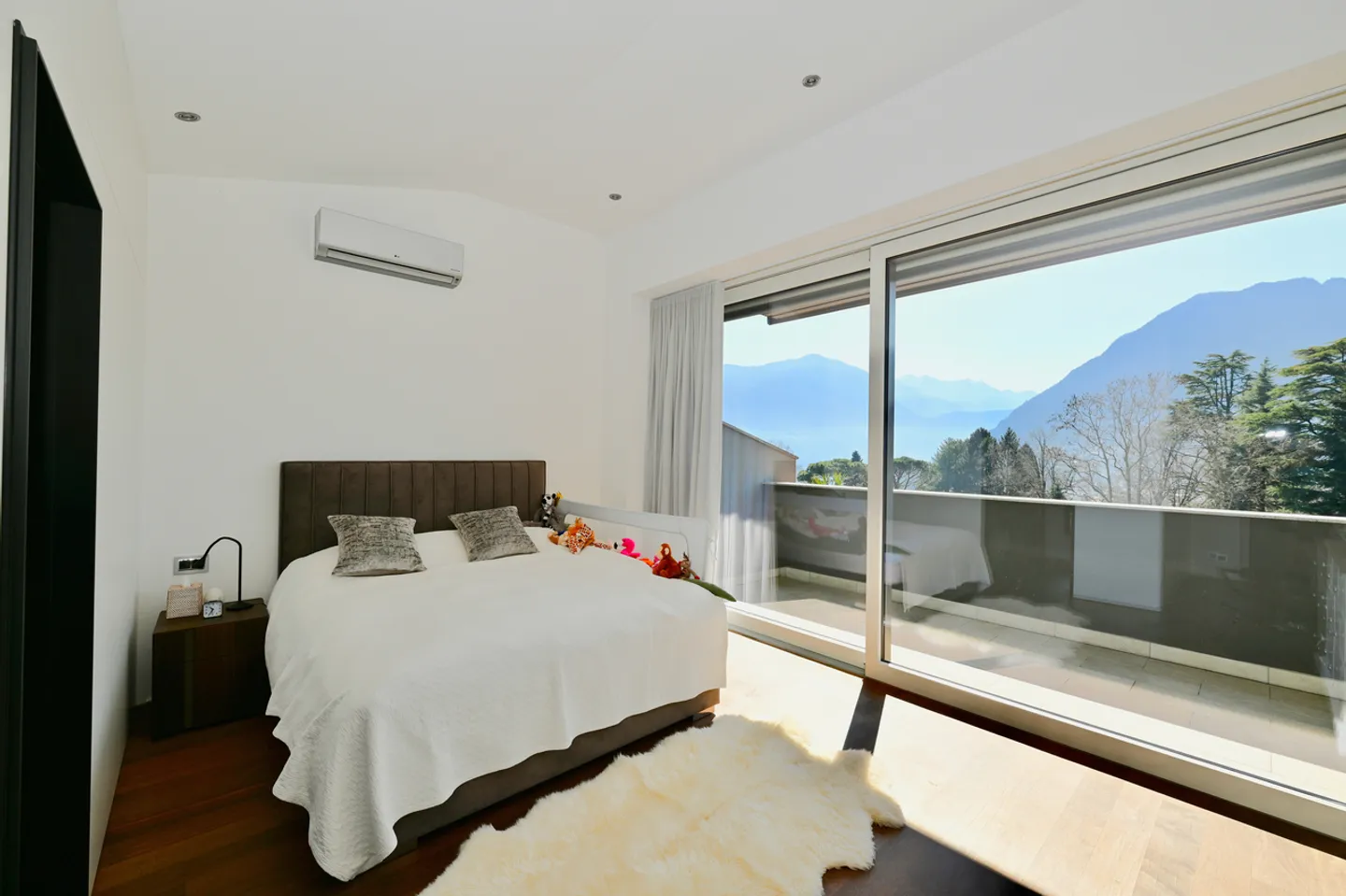 Villa di Design Esclusiva vicino a Lugano - Foto 20 di 23