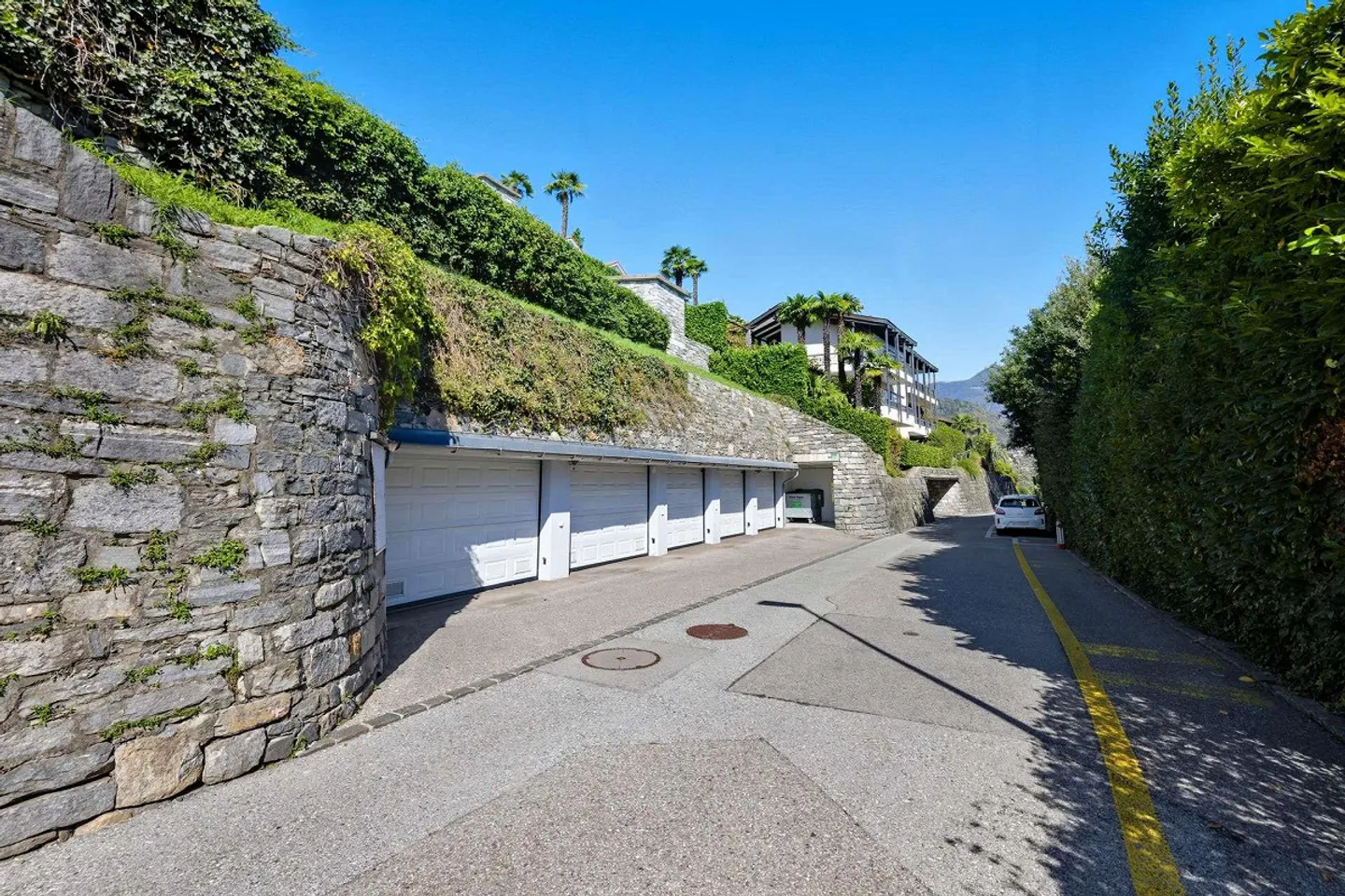 Baugrundstück mit Seeblick - Foto 8 von 9